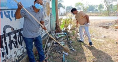 CG NEWS : Surajpur Collector प्रतापपुर के ग्राम पंचायत सोनगरा मे हुआ सामूहिक श्रम दान…डोर टू डोर किया गया कचरा संग्रहण…पढ़ें पूरी खबर