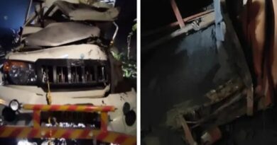 CG Road Accident BREAKING : छत्तीसगढ़ में दर्दनाक सड़क हादसा…मालवाहक वाहन और ट्रक के बीच भीषण टक्कर…10 की मौत, 23 घायल…पढ़ें पूरी खबर